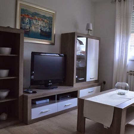 Apartment Loza Слунь Екстер'єр фото