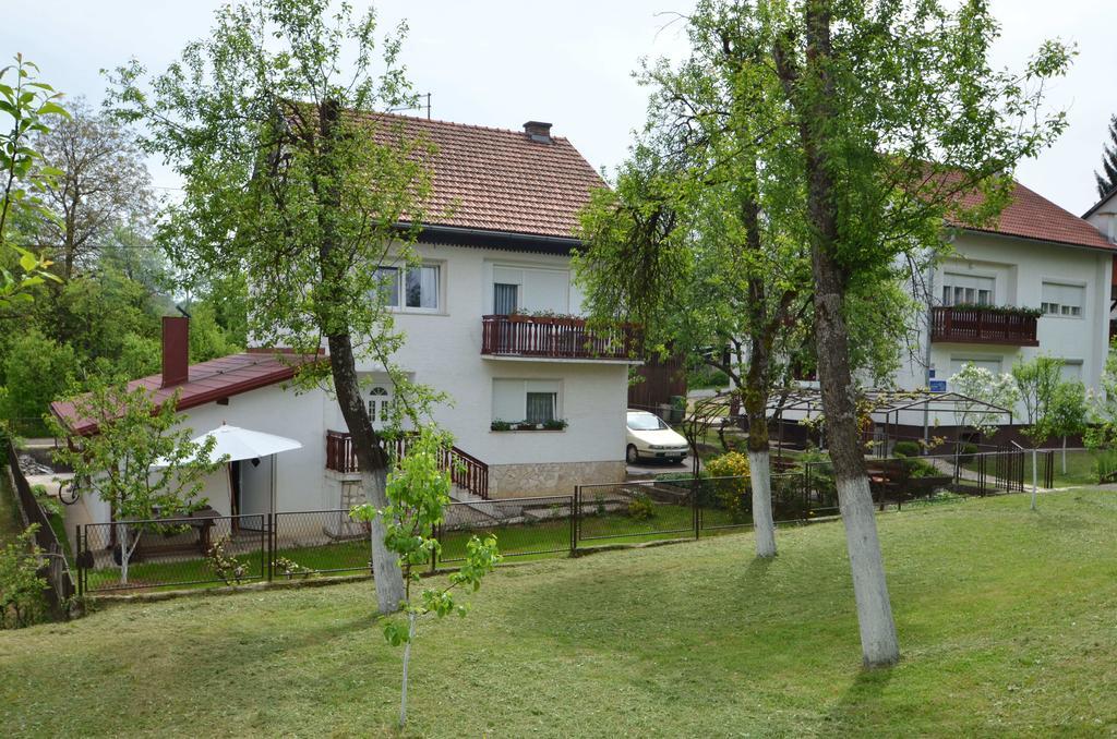 Apartment Loza Слунь Екстер'єр фото
