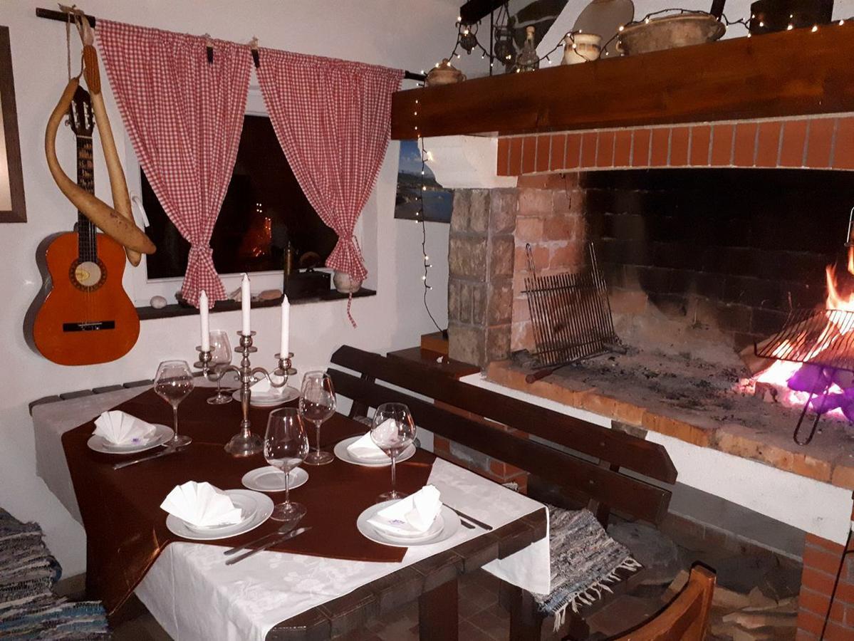 Apartment Loza Слунь Екстер'єр фото